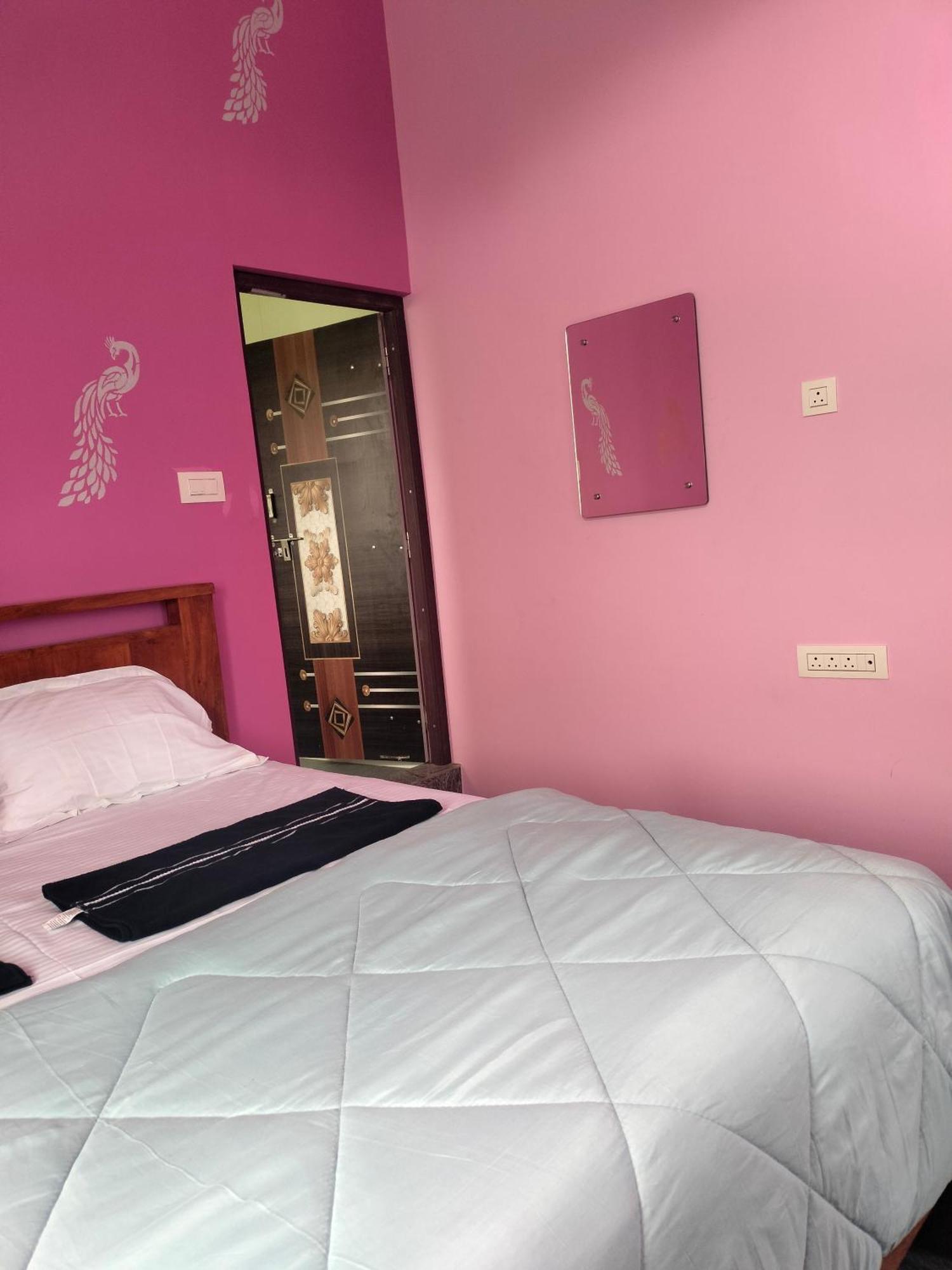 Supritha Homestay Hampi Zewnętrze zdjęcie